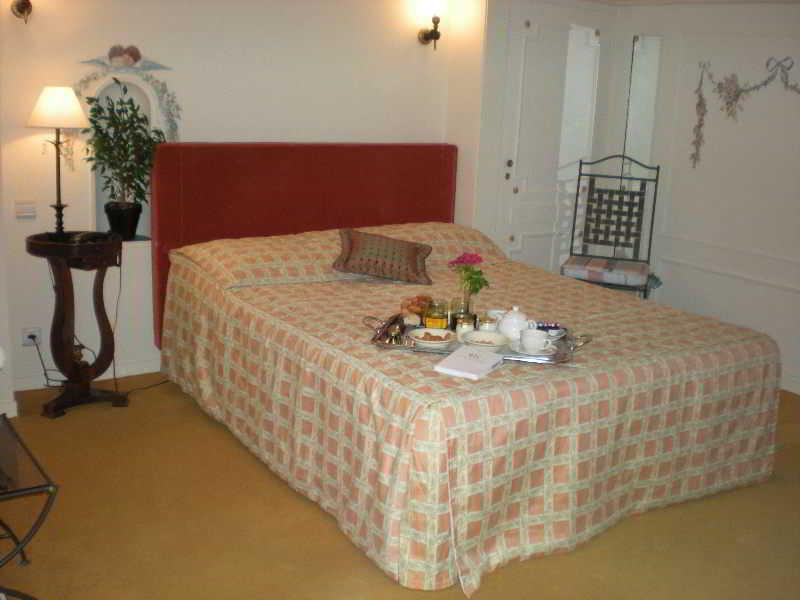 Hotel-Restaurant Ricordeau Loué Esterno foto