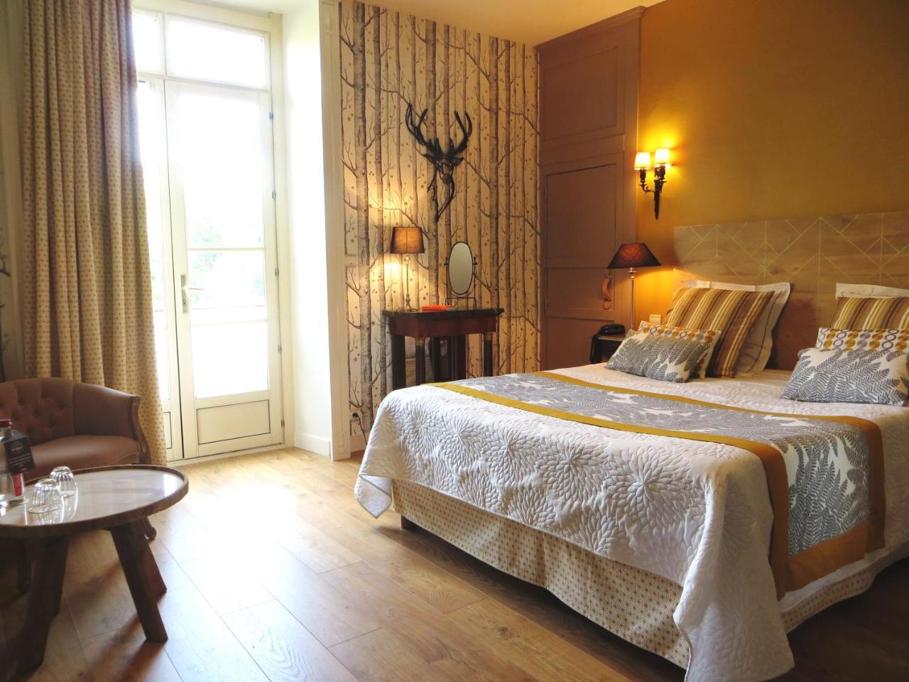 Hotel-Restaurant Ricordeau Loué Esterno foto