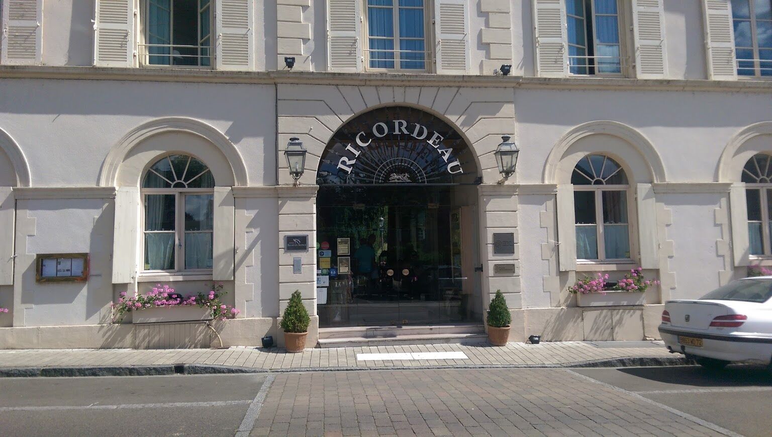 Hotel-Restaurant Ricordeau Loué Esterno foto